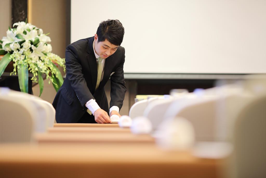 Hotel Wanda Realm Guangyuan Esterno foto