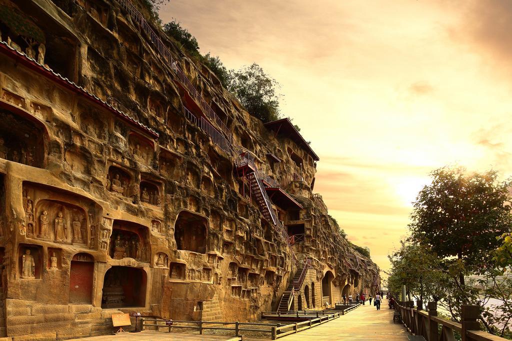 Hotel Wanda Realm Guangyuan Esterno foto